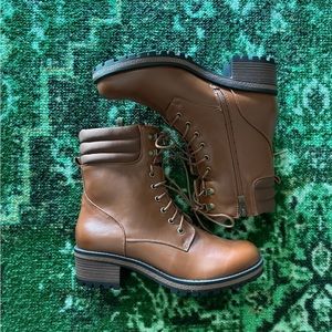 Wanted Combat Boots